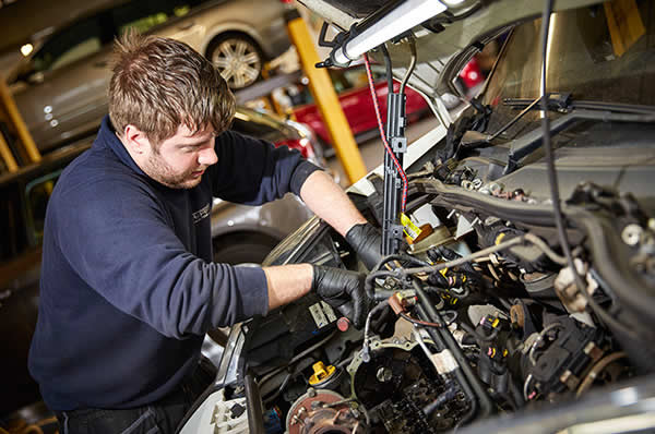 Authorised MOT Centre Newbury Berkshire